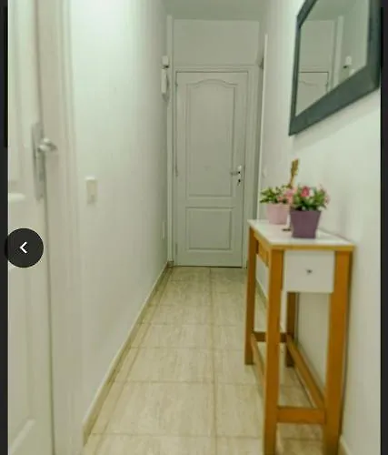 Comodoro Magnifico En La Playa * 로스크리스티아노스