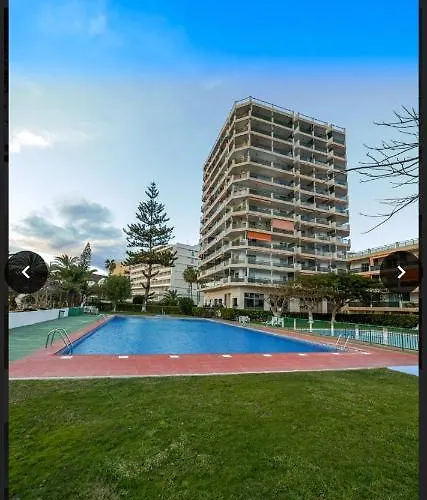 Comodoro Magnifico En La Playa Apartmán *