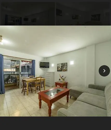 Comodoro Magnifico En La Playa Appartement